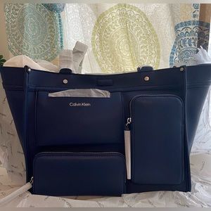 Calvin Klein - Ember Tote (NWT)